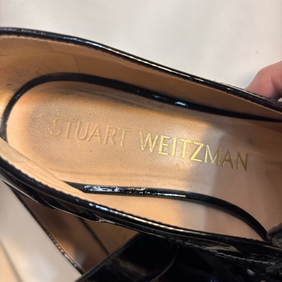 STUART WEITZMAN Sz 8.5B Kessie Loafer Pearl Studs Pattent Leather Almond Toe Cap - Picture 3 of 9